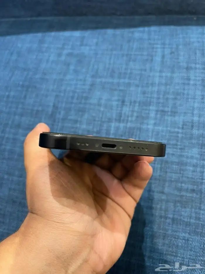 ايفون 12 4