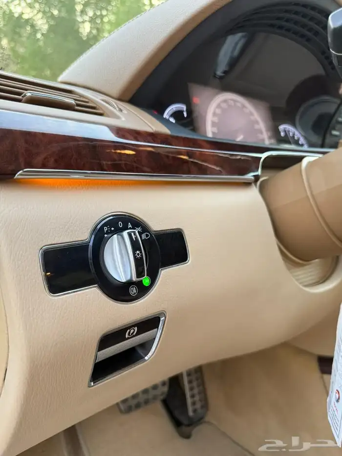 مرسيدس ( S350 ) الموديل 2010 ممشى قليل نظيفه 36