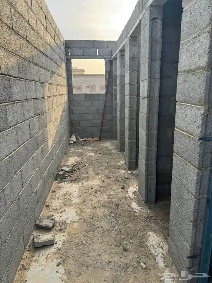فرصة استثمارية ( غرف وسكن عمال ) 1