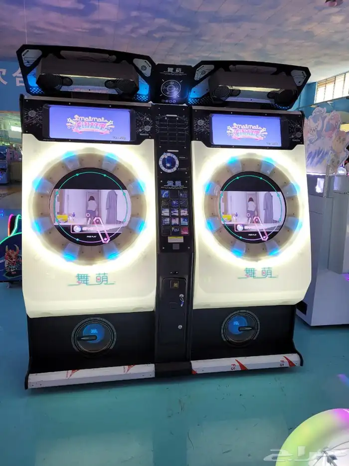 مشروع ترفيهي مربح   تجهيز بولينغ وملاهي وملاعب بادل بجودة عا 24