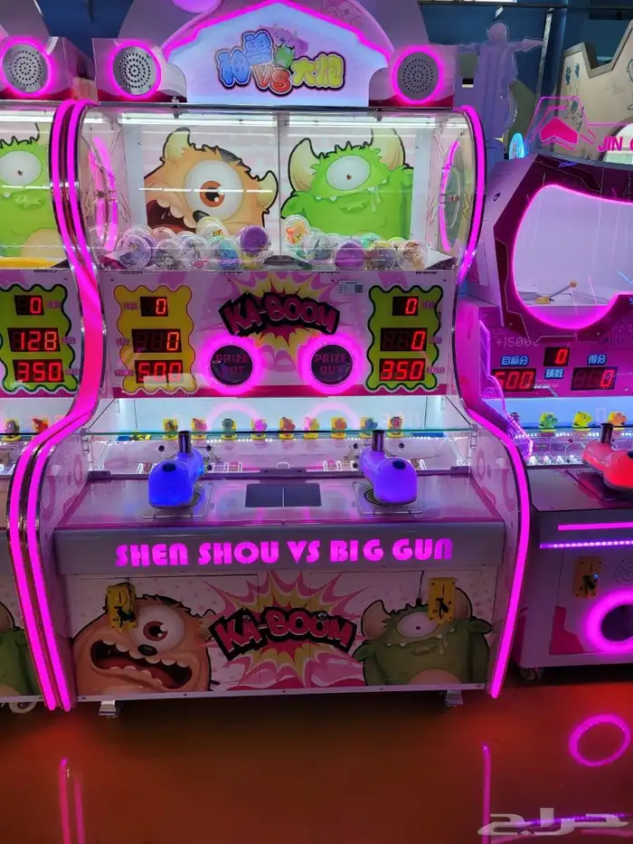 مشروع ترفيهي مربح   تجهيز بولينغ وملاهي وملاعب بادل بجودة عا 25