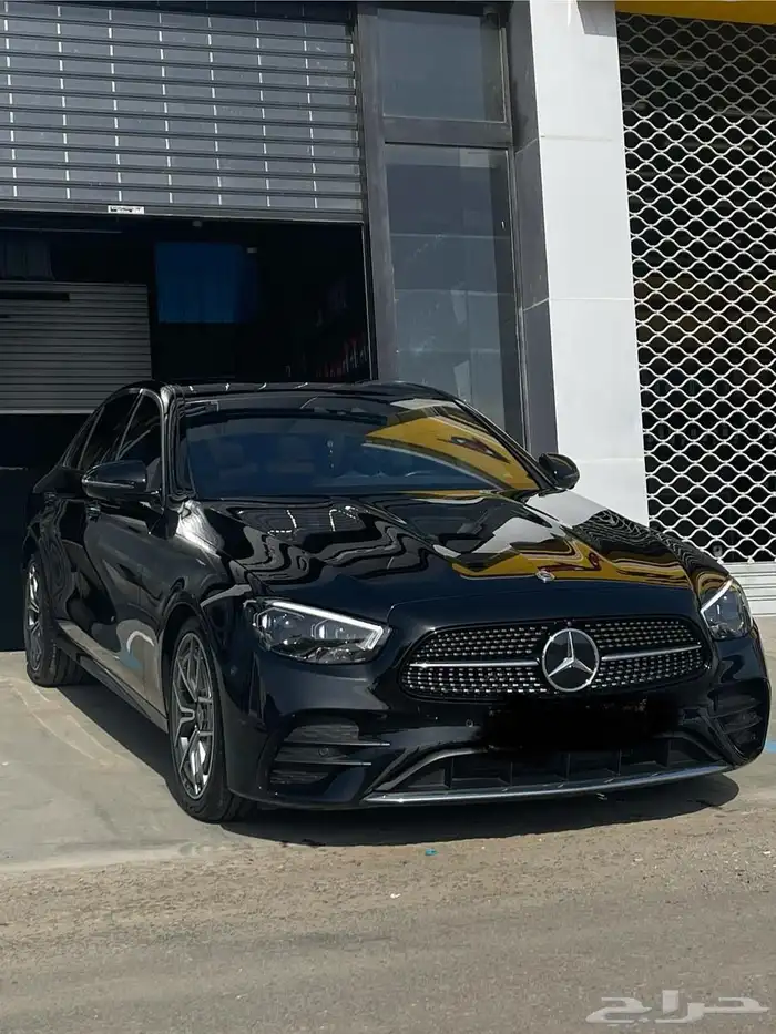 مرسيدس E 300 (2021) 2