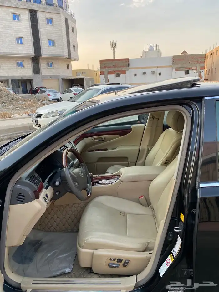 لكزس LS 460 2008 فل كامل 40