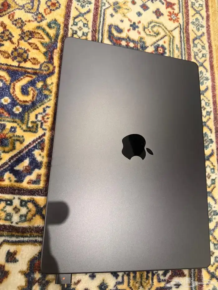 ماك بوك اير Mac book air m3 اللون فضي 0