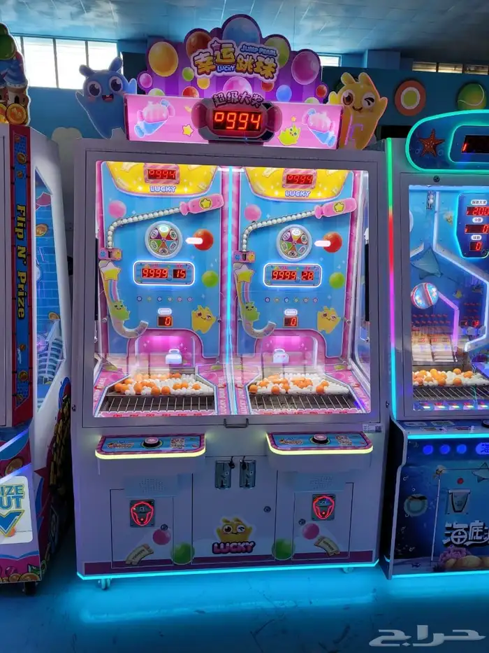 مشروع ترفيهي مربح   تجهيز بولينغ وملاهي وملاعب بادل بجودة عا 20