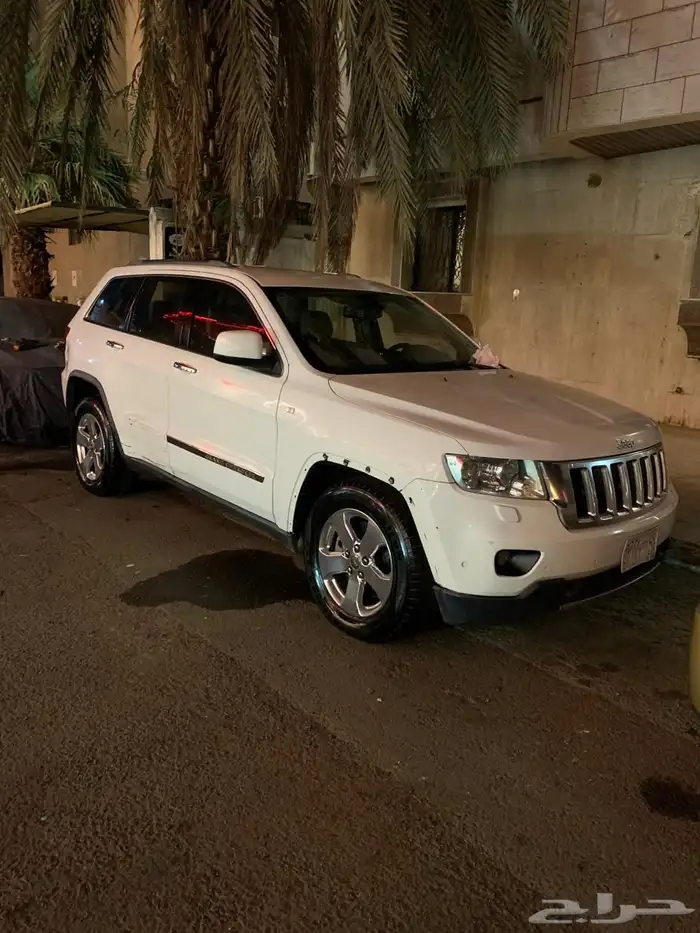 جيب جراند شيروكي بودي وكالة وممشى قليل 3