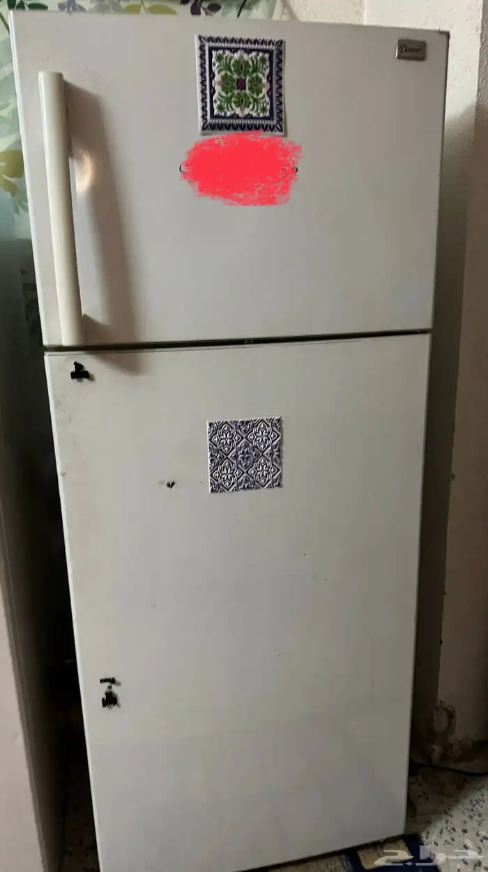 ثلاجه مستعمله نظيفه جدا الي هياخدها هيدعيلي 2