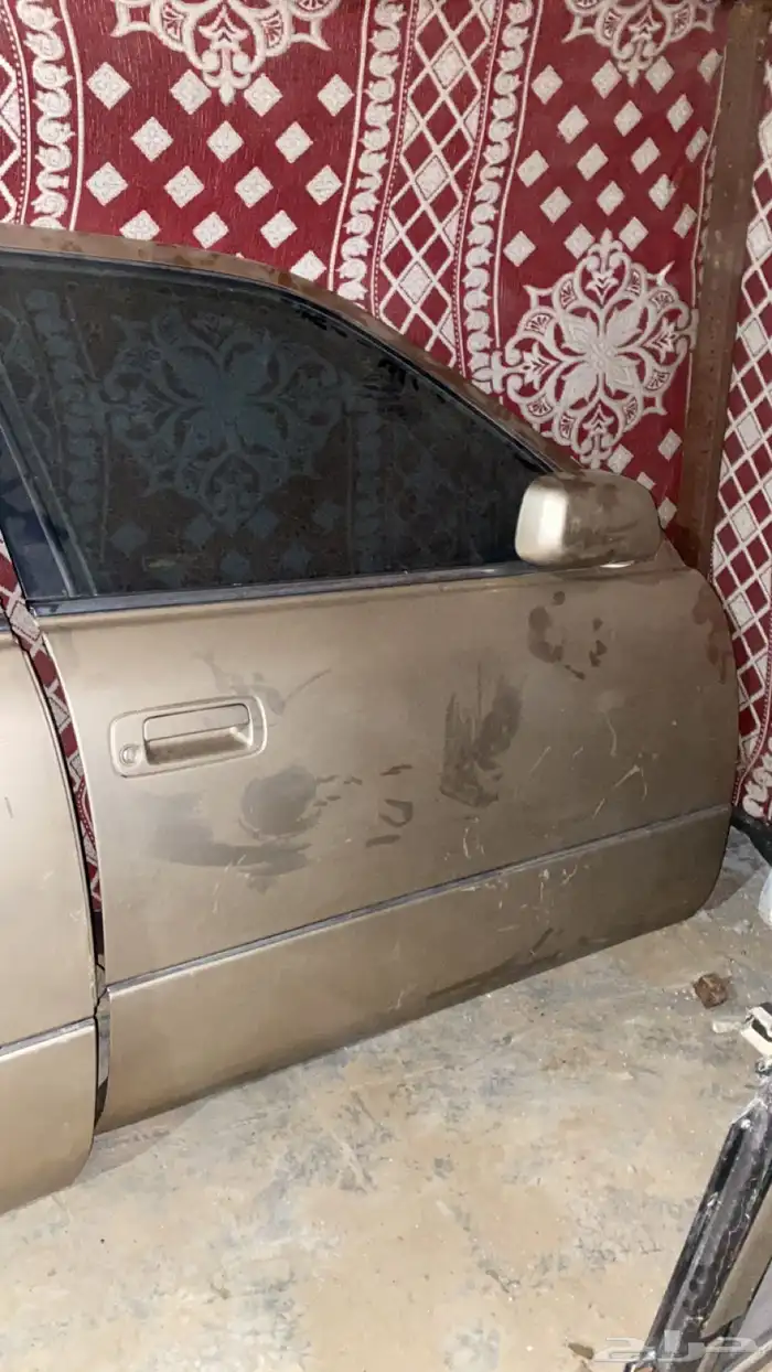 بيبان لكزس 400 0