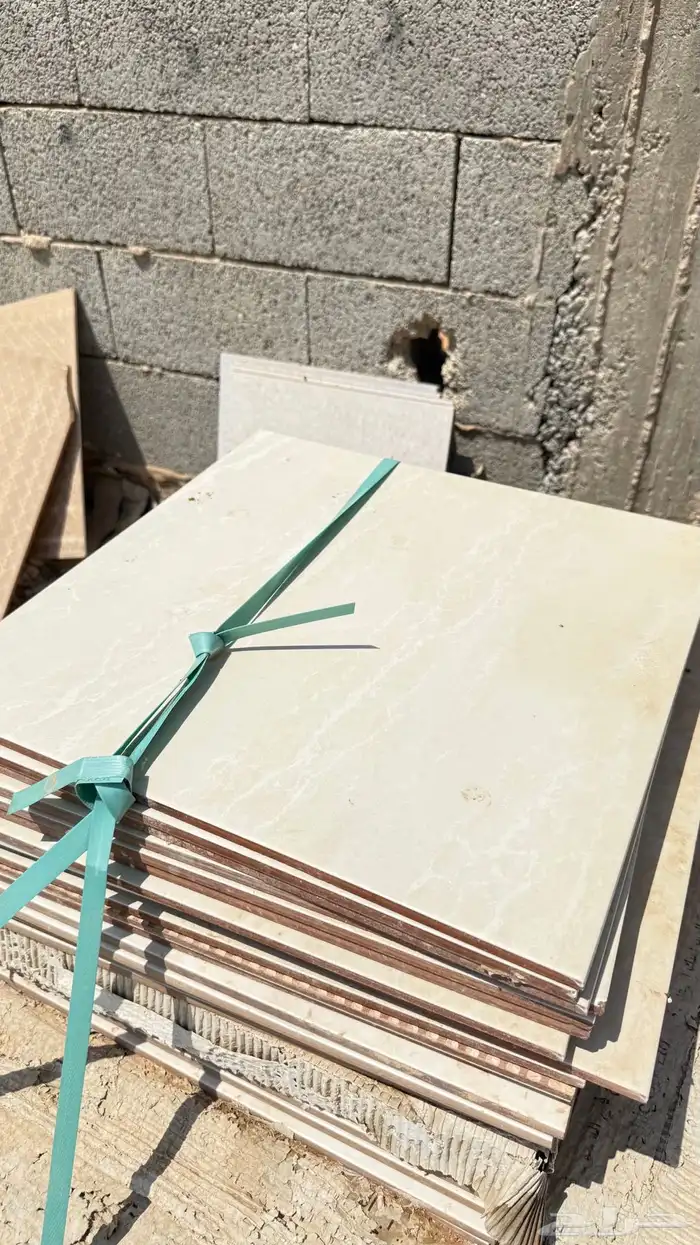 للبيع طبليات بلاط كل المقاسات تقريبا  اشكال كثيره 15