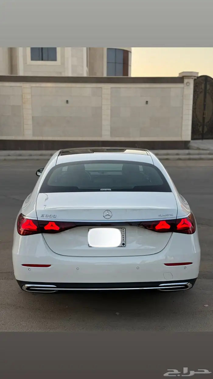 مرسيدس - 2024 - E300 - نظيف جدا 6