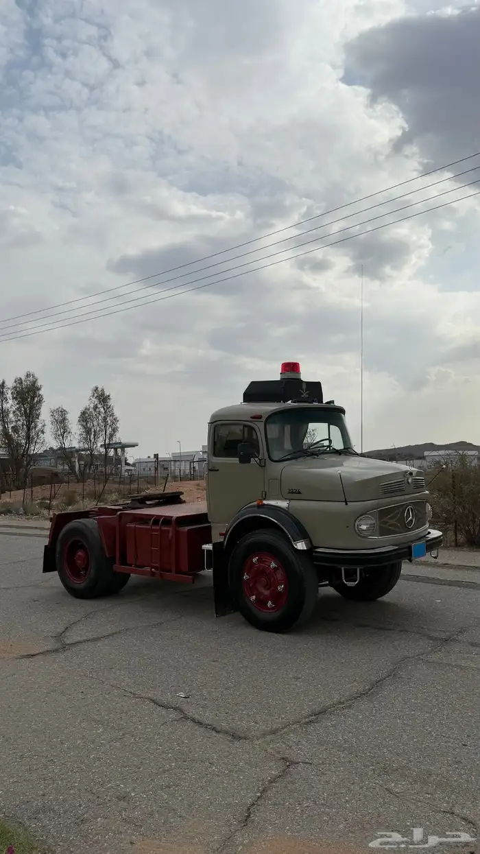 للبيع راس عايدي بوز 1988 نظيف 0