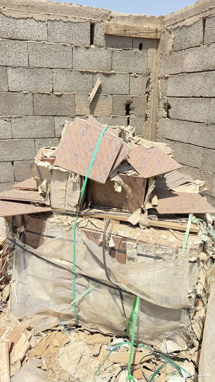 للبيع طبليات بلاط كل المقاسات تقريبا  اشكال كثيره 17