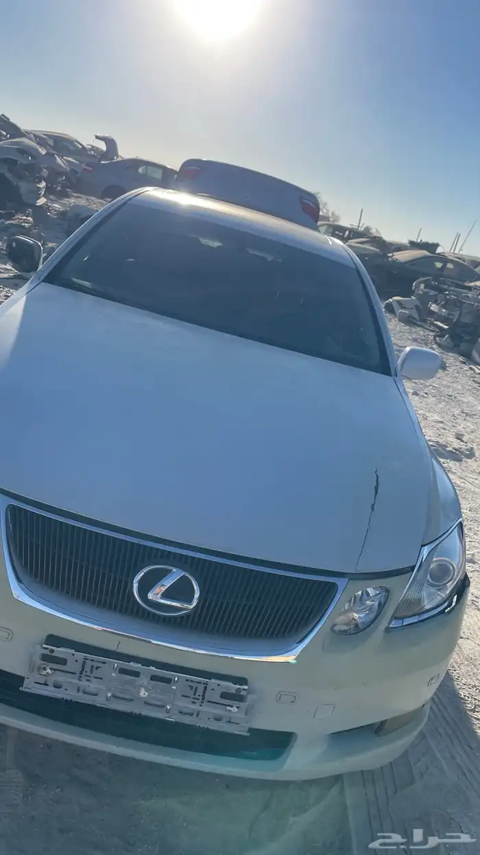 قطع غيار لكزسgs300 السياره في البحرين 15