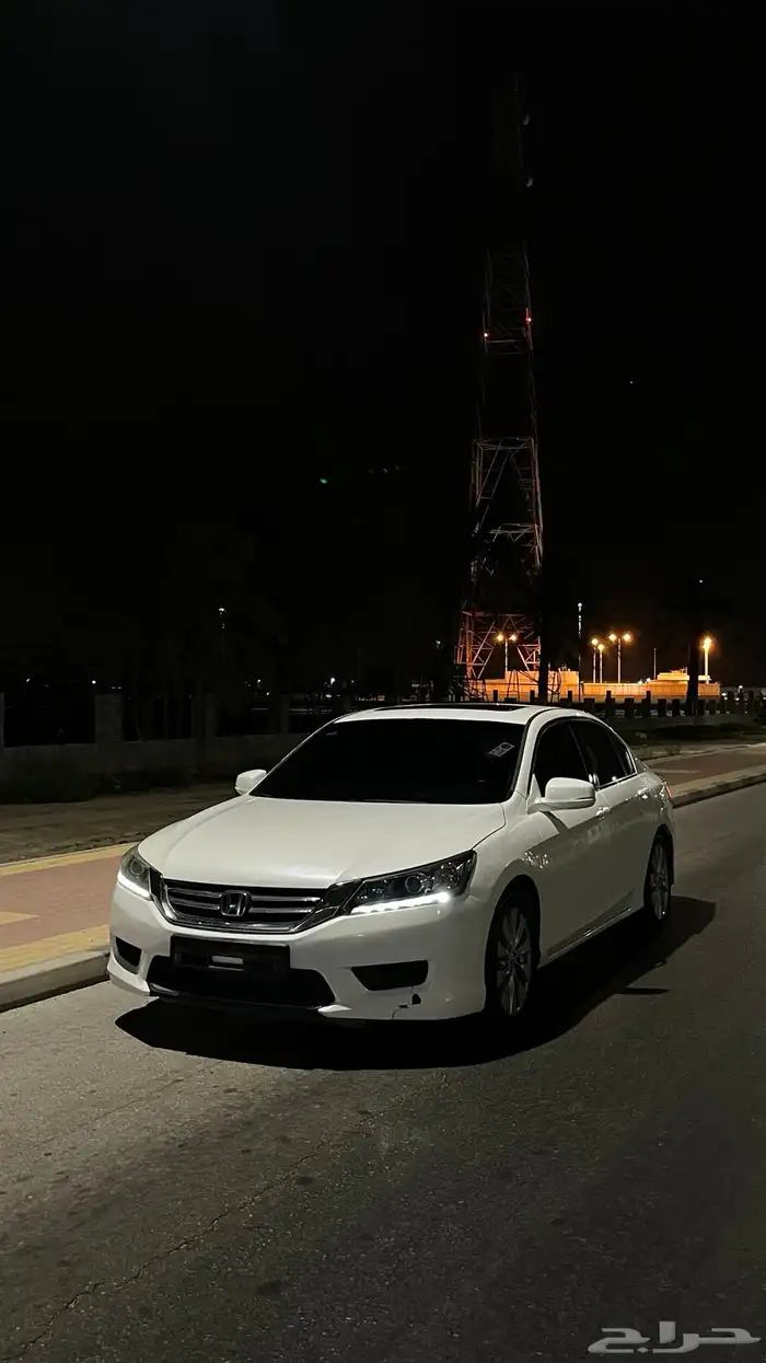 اكورد سبيشل 2014 واصله 28 والبيع قريب الوحه ح س ا 9