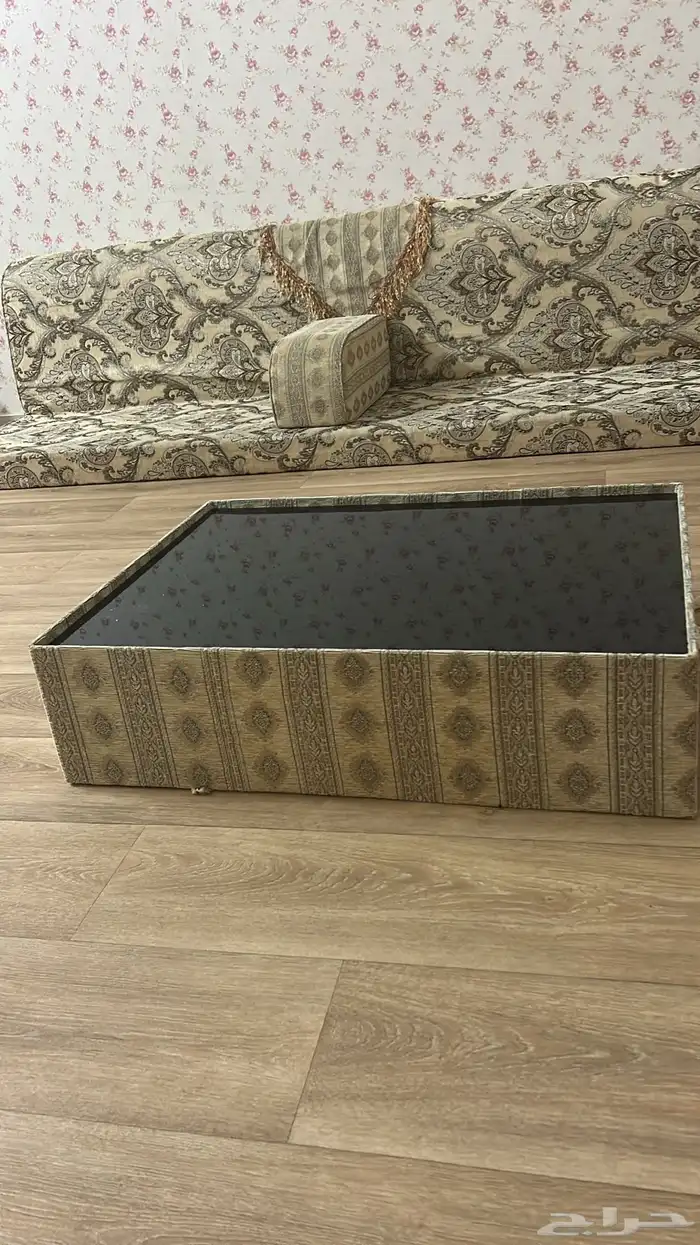 كنب ارضي للبيع 4