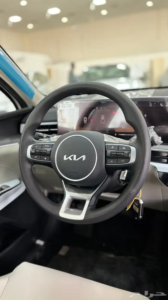 كيا K5 ستاندر 2026 12