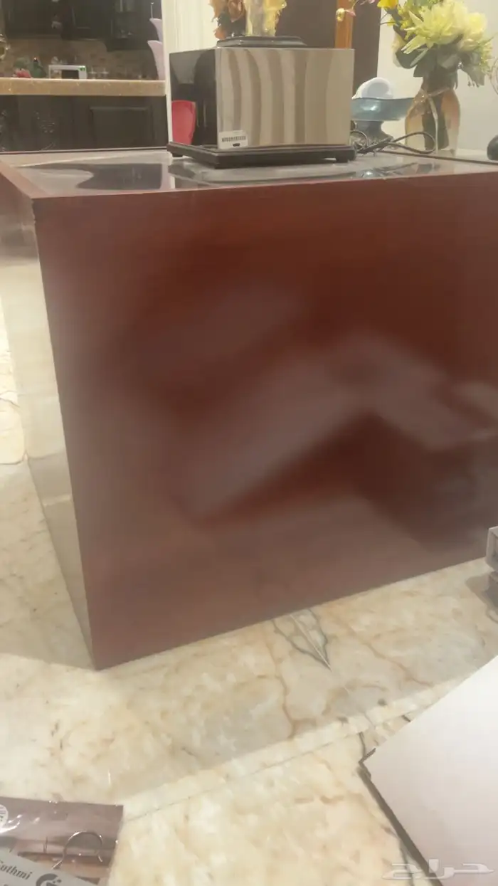 طاولتين جديده كبيره مجانا 0