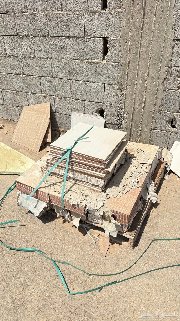للبيع طبليات بلاط كل المقاسات تقريبا  اشكال كثيره 14