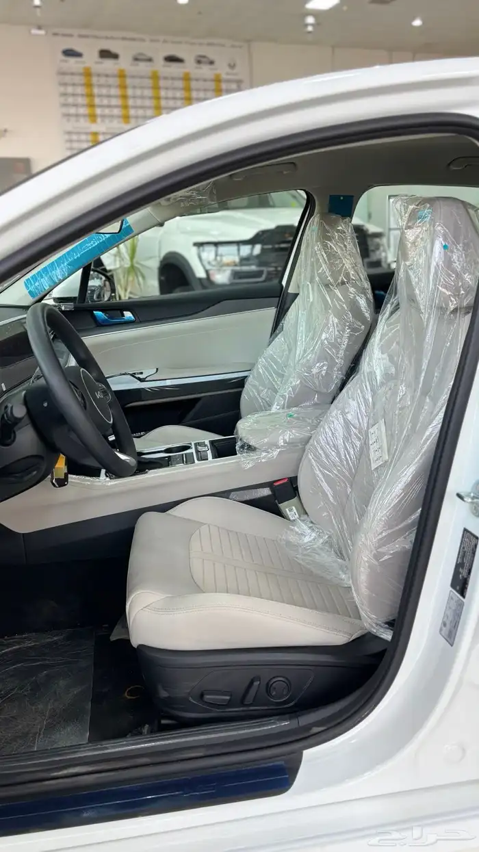 كيا K5 ستاندر 2026 13