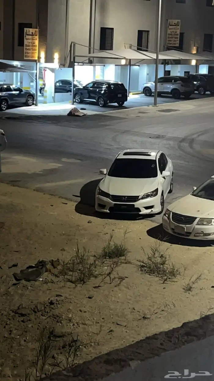 اكورد سبيشل 2014 واصله 28 والبيع قريب الوحه ح س ا 2