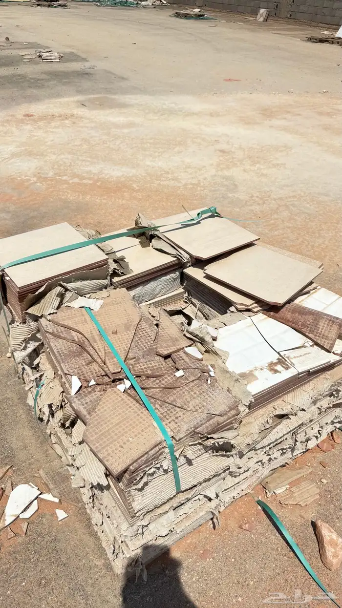 للبيع طبليات بلاط كل المقاسات تقريبا  اشكال كثيره 28