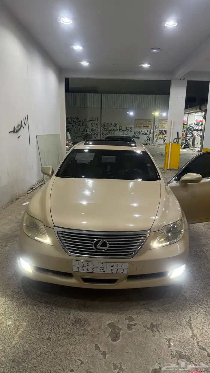لكزس 460 LS لارج 10