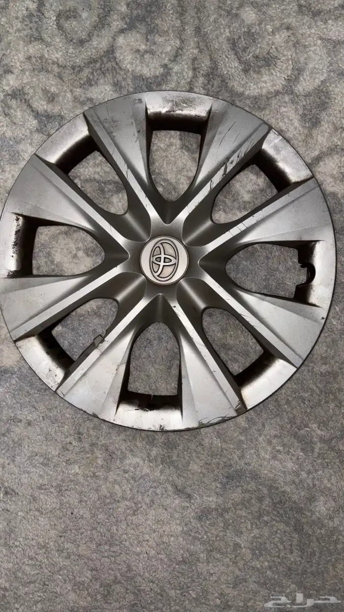 طيس كورولا وكالة 3