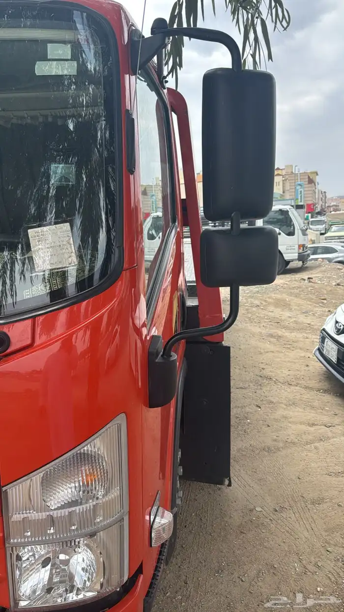 سطحه داخل الطائف 0