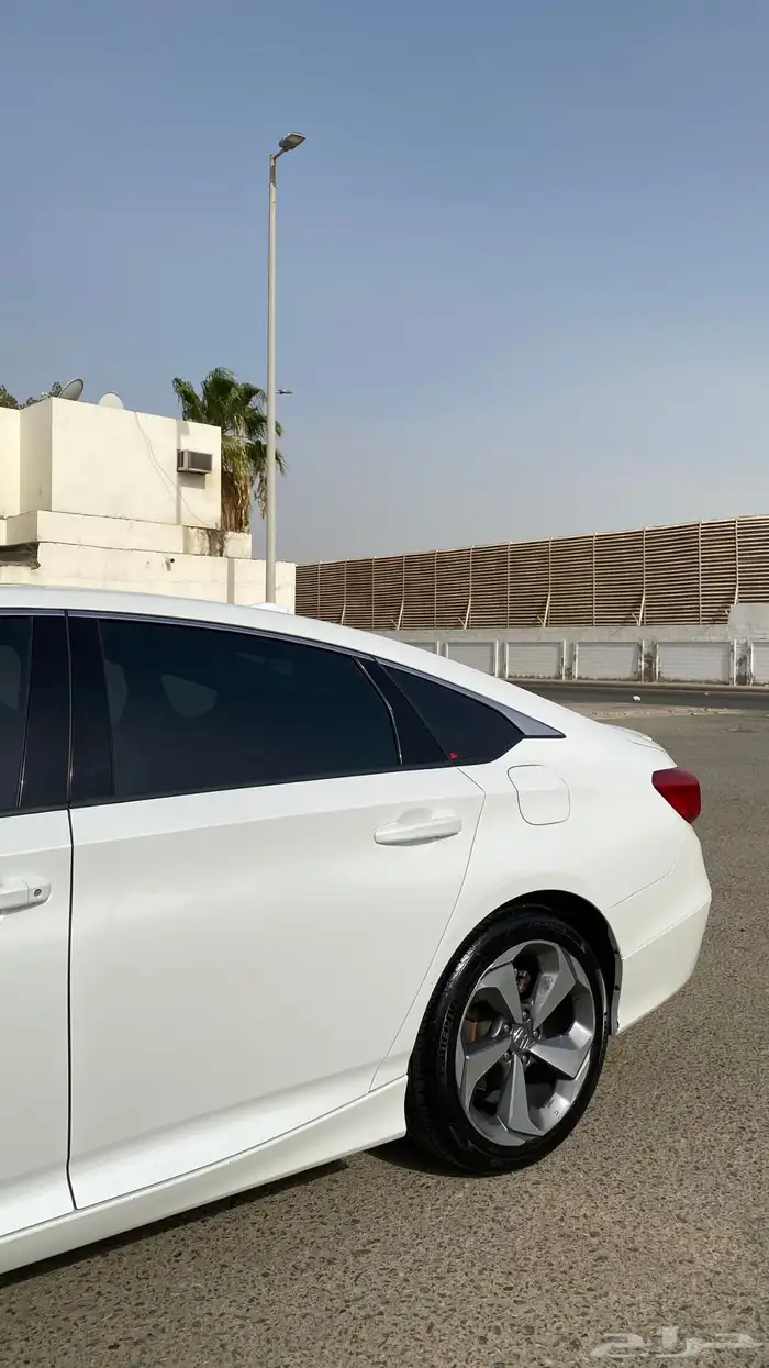 هوندا اكورد 2018 2.0 ( تم البيع ) 11