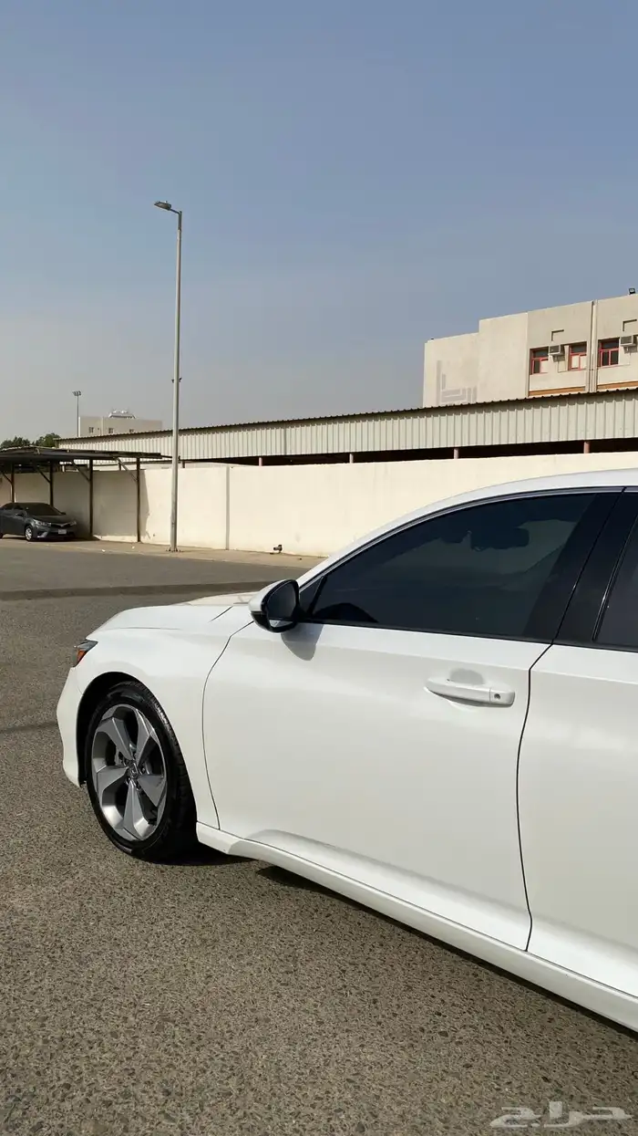 هوندا اكورد 2018 2.0 ( تم البيع ) 12