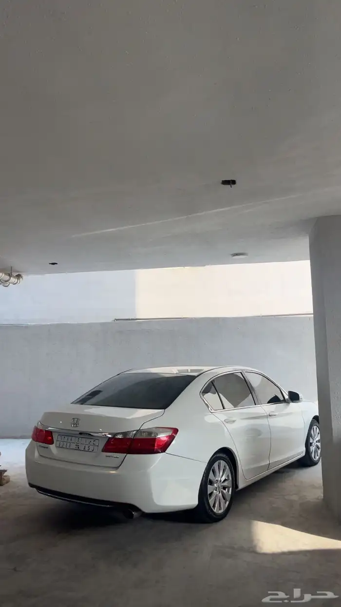 اكورد سبيشل 2014 واصله 28 والبيع قريب الوحه ح س ا 4
