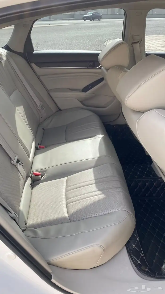 هوندا اكورد 2018 2.0 ( تم البيع ) 17