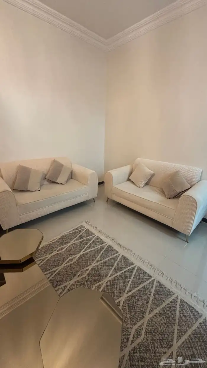 كنب وطاوله 4