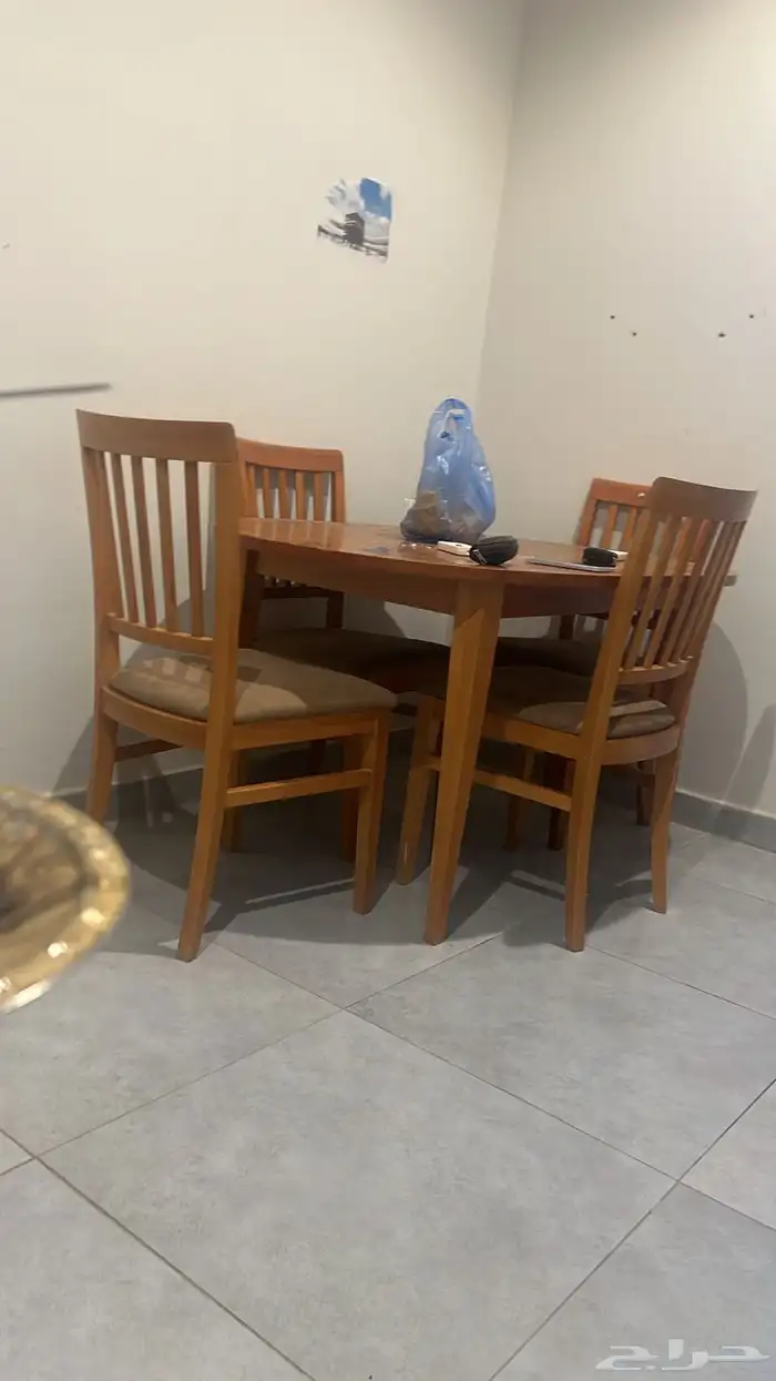 موجود اثاث بيت للبيع 3