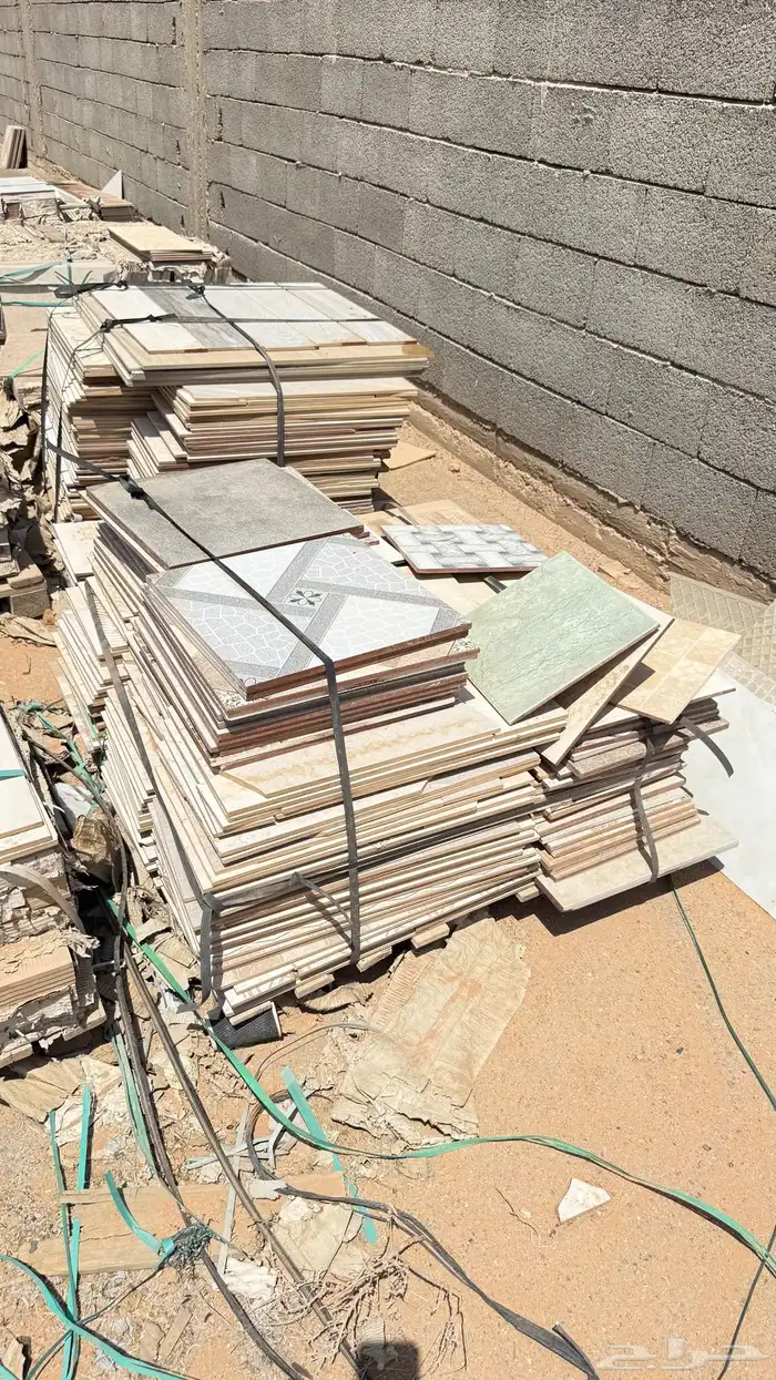 للبيع طبليات بلاط كل المقاسات تقريبا  اشكال كثيره 24