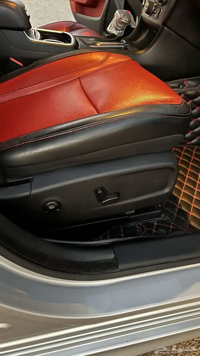 دوج تشارجر RT بريميوم 2021 12