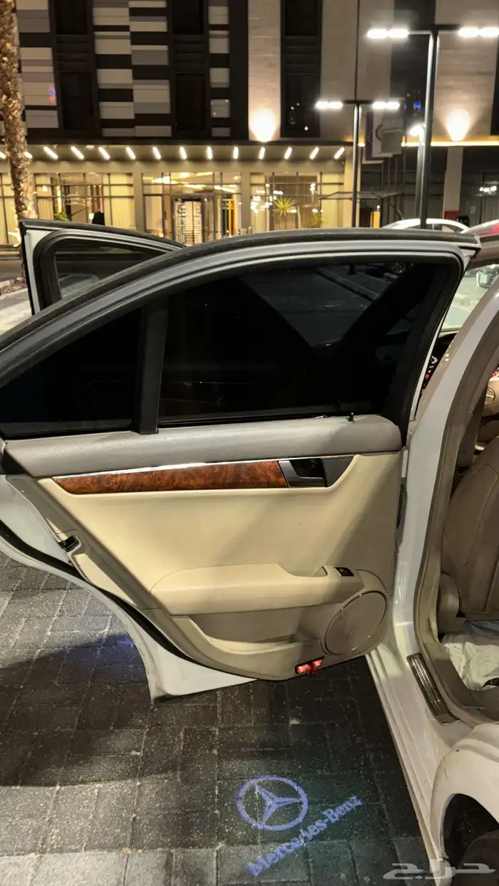 مرسيدس c 2009 6