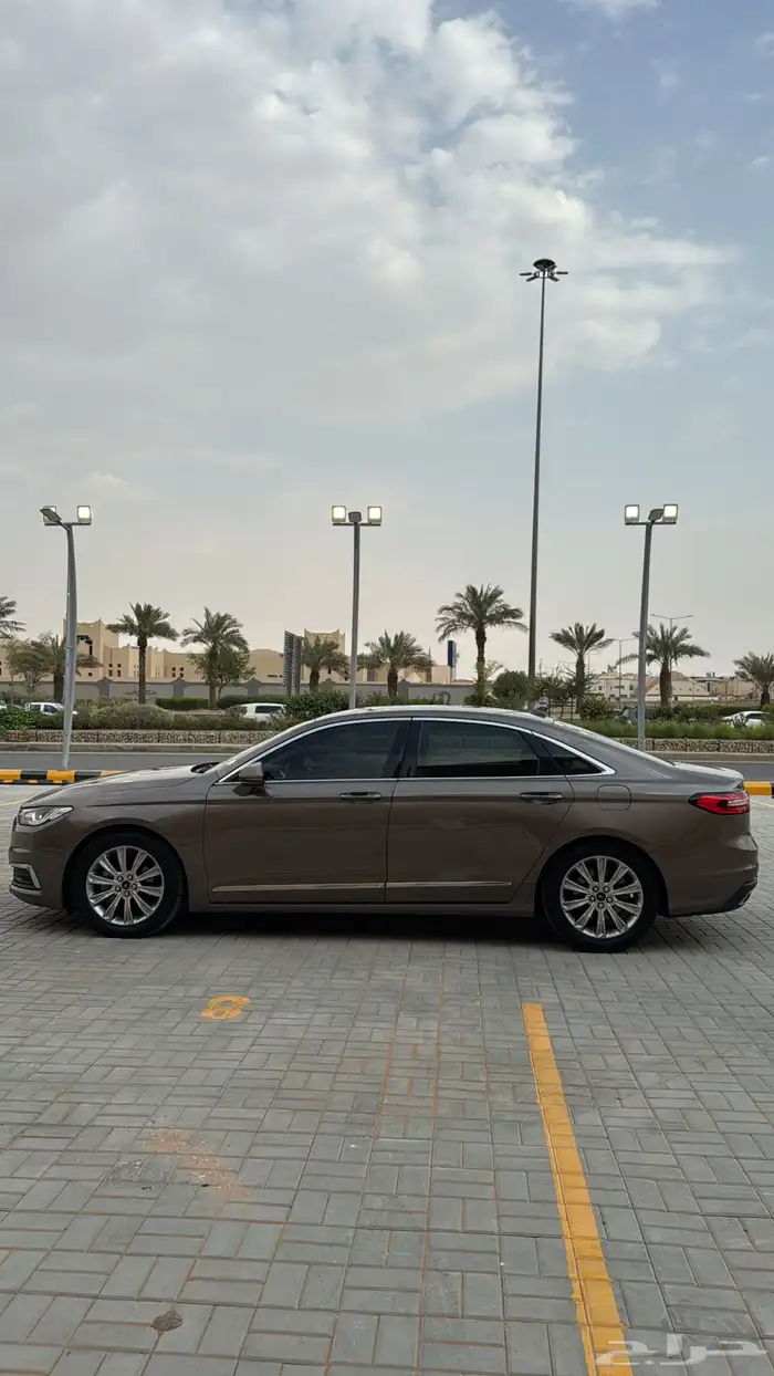 فورد تورس 2020 ستاندر 6