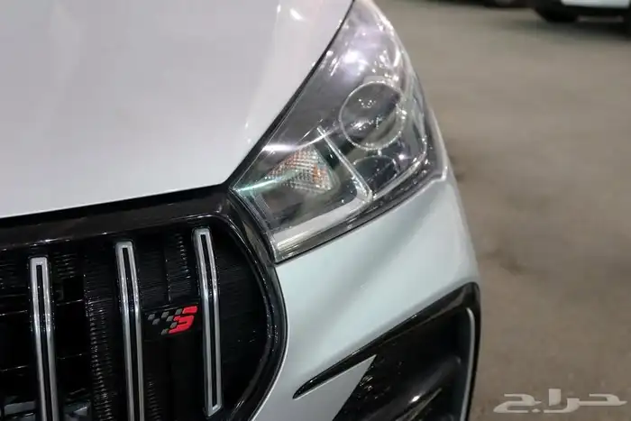 شيري اريزو 5 2025 5