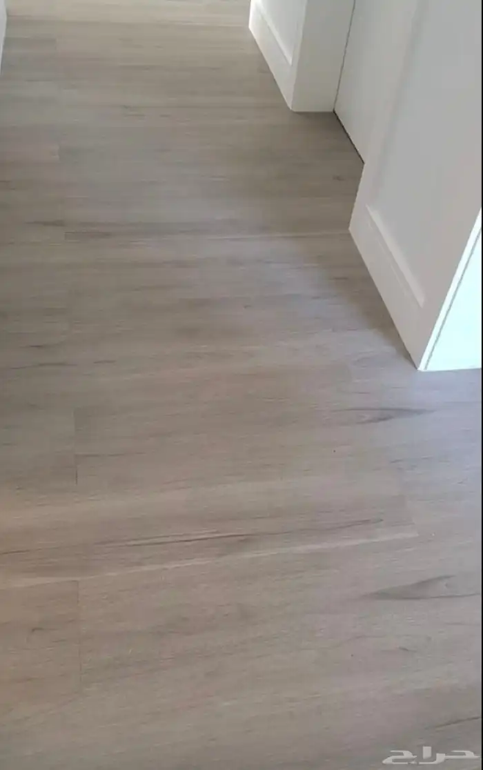 معلم باركيه فك وتركيب وصيانه الباركيه وتوريد باركيه جديد 0