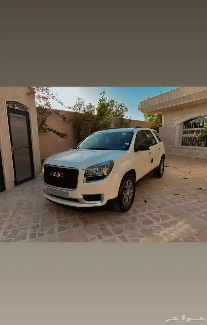 جمس اكاديا 2013 1