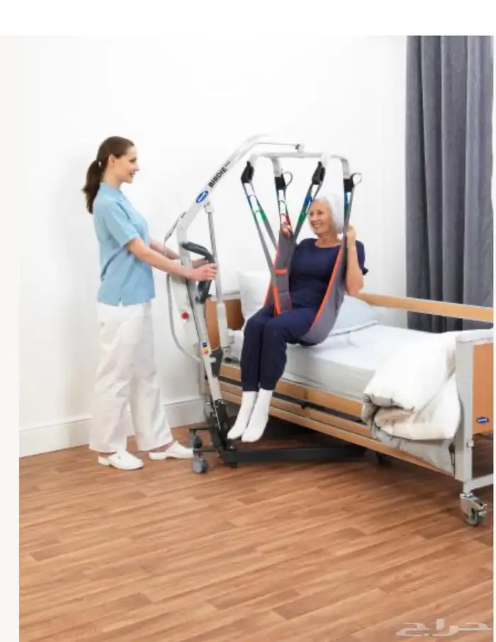 رافعة طبية للمرضى و كبار السن 1