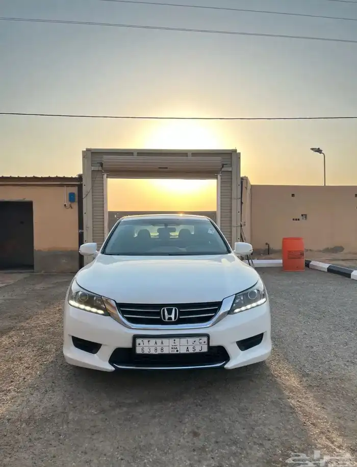 اكورد سبيشل 2014 واصله 28 والبيع قريب الوحه ح س ا 0