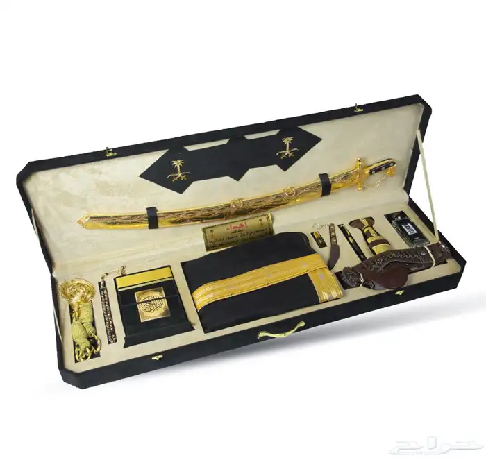 متجر جزاله لبيع الهدايا والبشوت 3