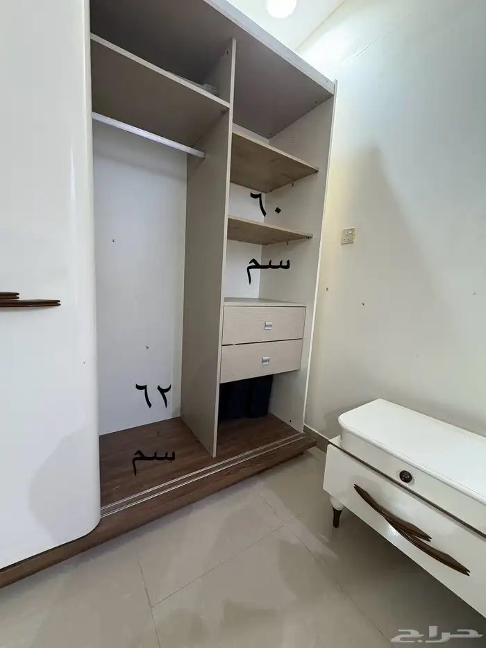 غرفه نوم للبيع 1