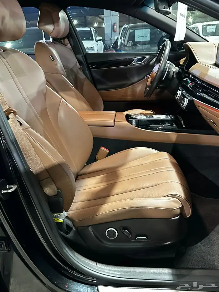 هيونداي جنيسيس اسود 2021 بنزين بطاقة جمركية وارد كوريا 14