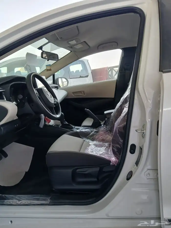 تويوتا كورولا 2025استاندر مطور جنوط(بنزين)1.5L 7