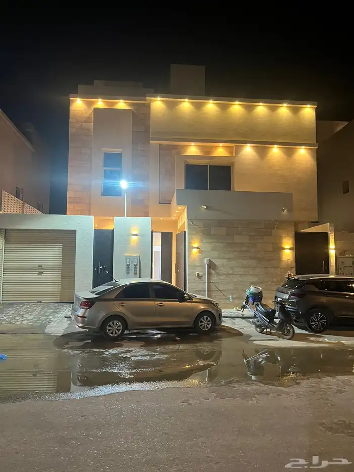 فيلا للإيجار بحي عكاظ مخطط العجلان 0