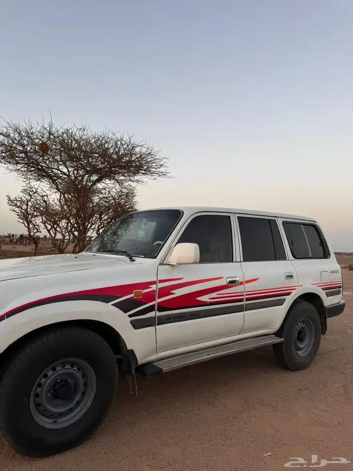 لاندكروزر موديل 93 0