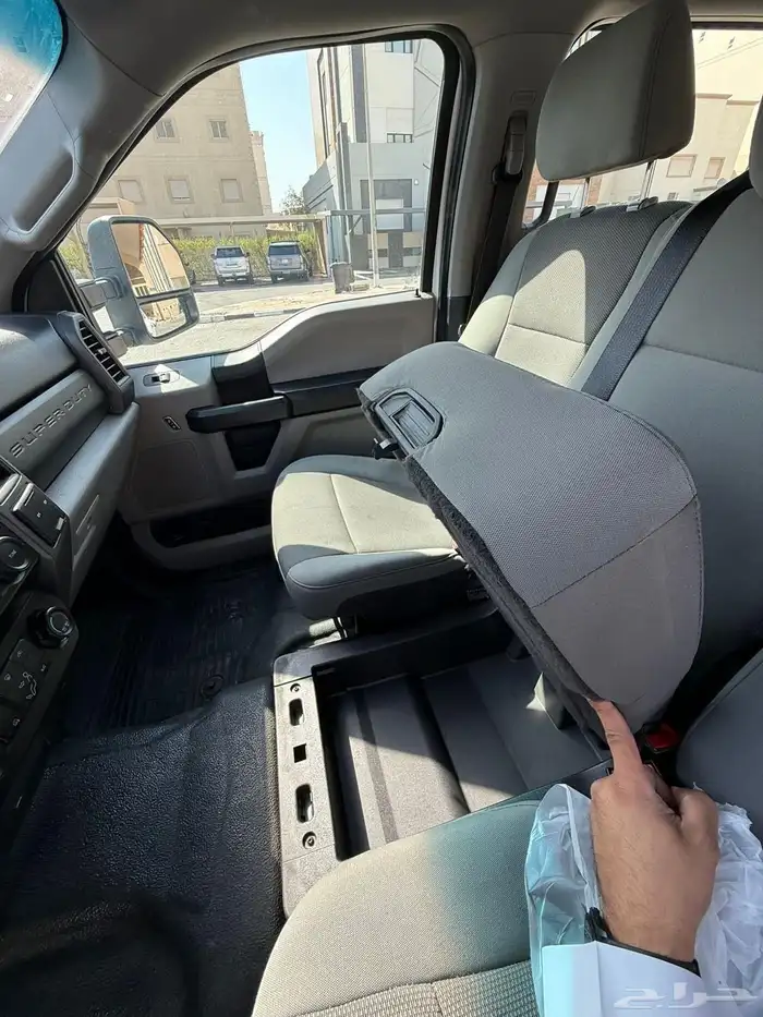 للبيع وانيت فورد F250 شاصي طويل 2019 لوحات كويتية 8